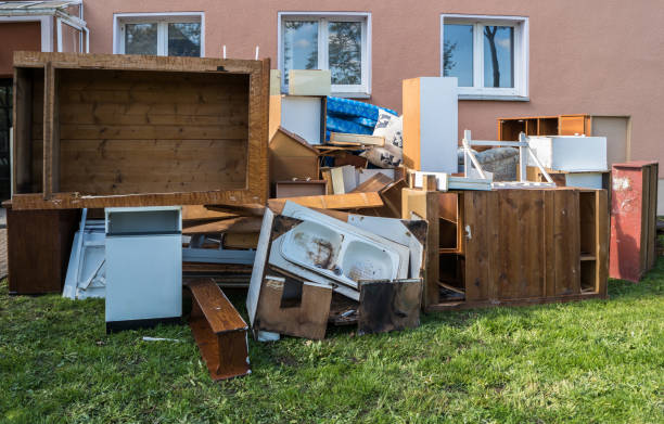 Best Construction Debris Removal  in Clifton, IL